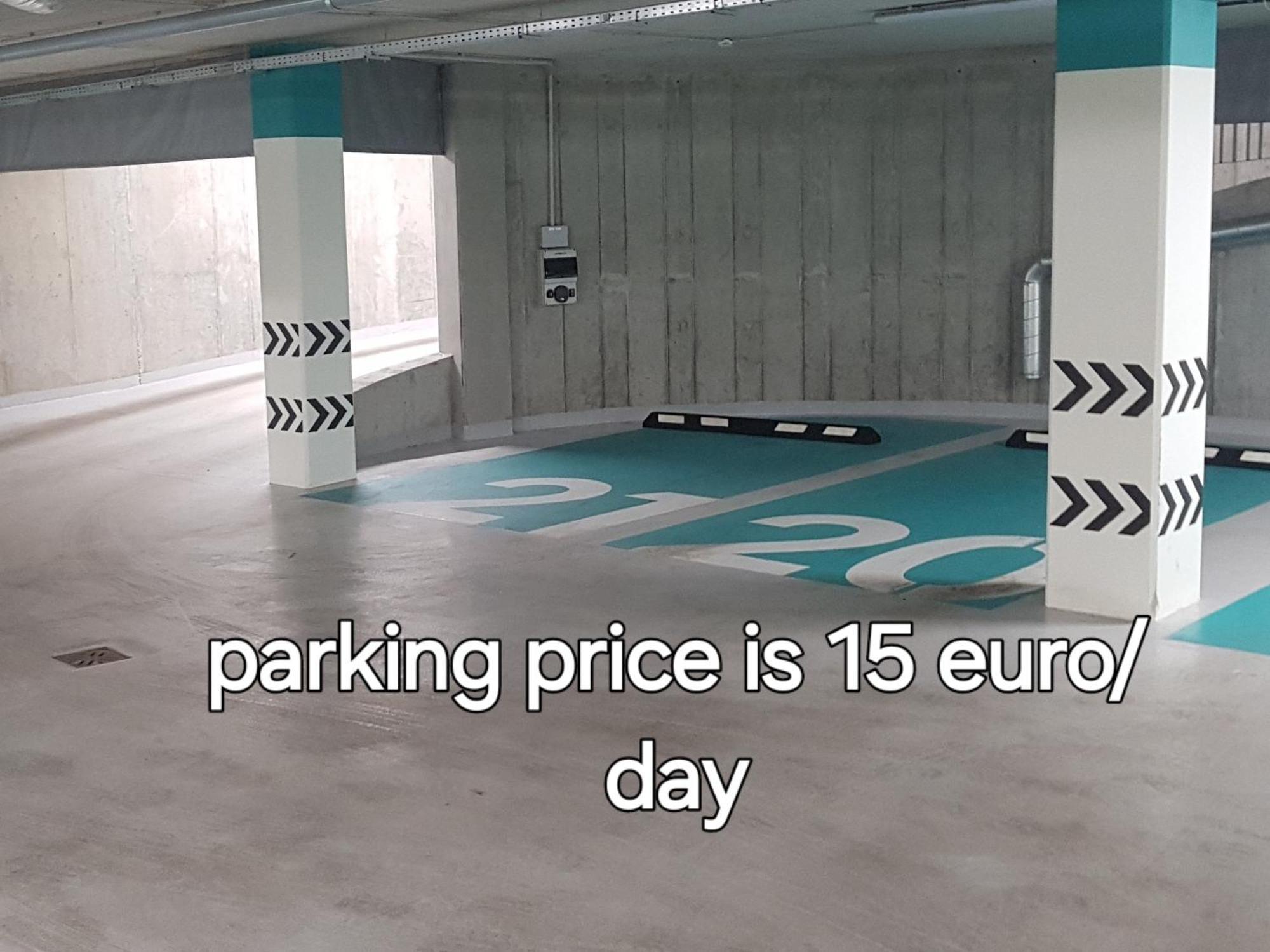 Happy Inn Gold Studio, Self Check-In, Parking In The Underground Garage Vilna Exterior foto